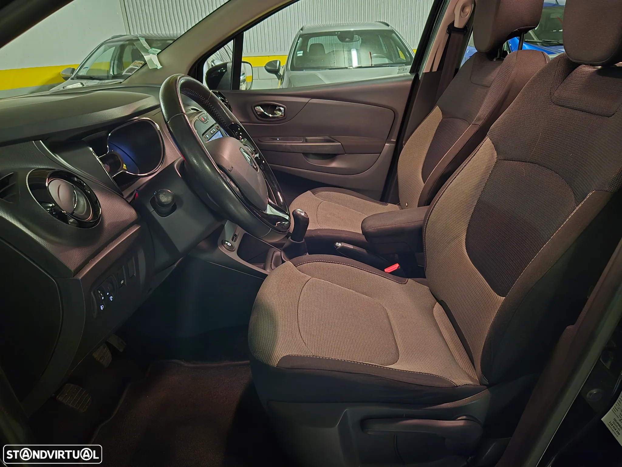 Renault Captur 0.9 TCE Expression - 11