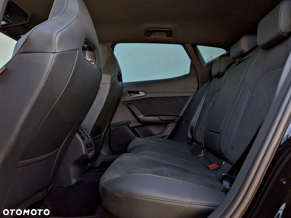 Cupra Formentor 1.5 eTSI mHEV DSG - 12