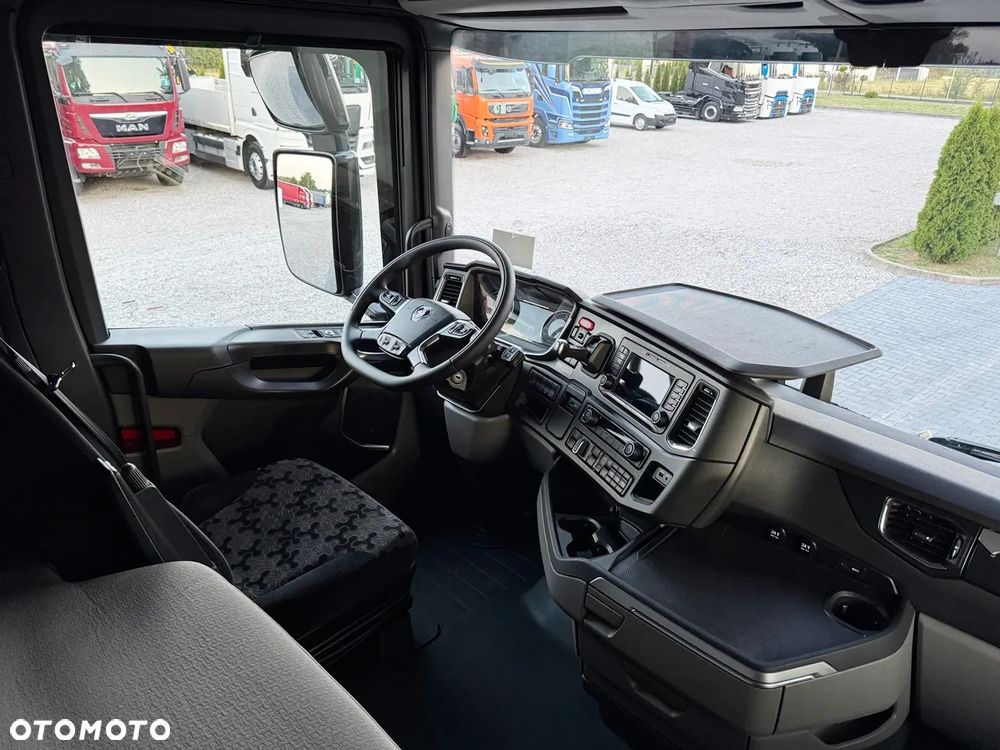 Scania S 450 / ACC / OBRACANY FOTEL / FULL LED / RETARDER / DUŻA NAVI / VIRTUAL KOKPIT / Z NIEMIEC - 30