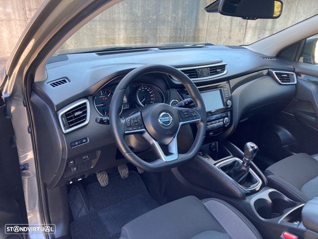 Nissan Qashqai 1.5 dCi N-Connecta - 17