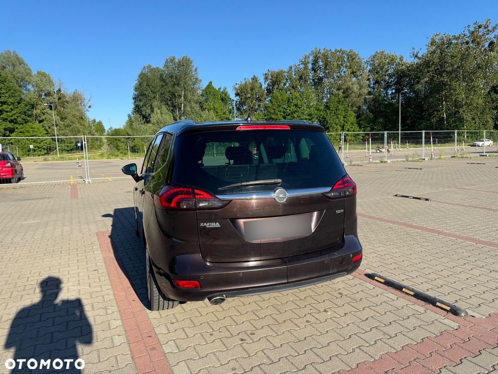 Opel Zafira 2.0 CDTI Cosmo - 3