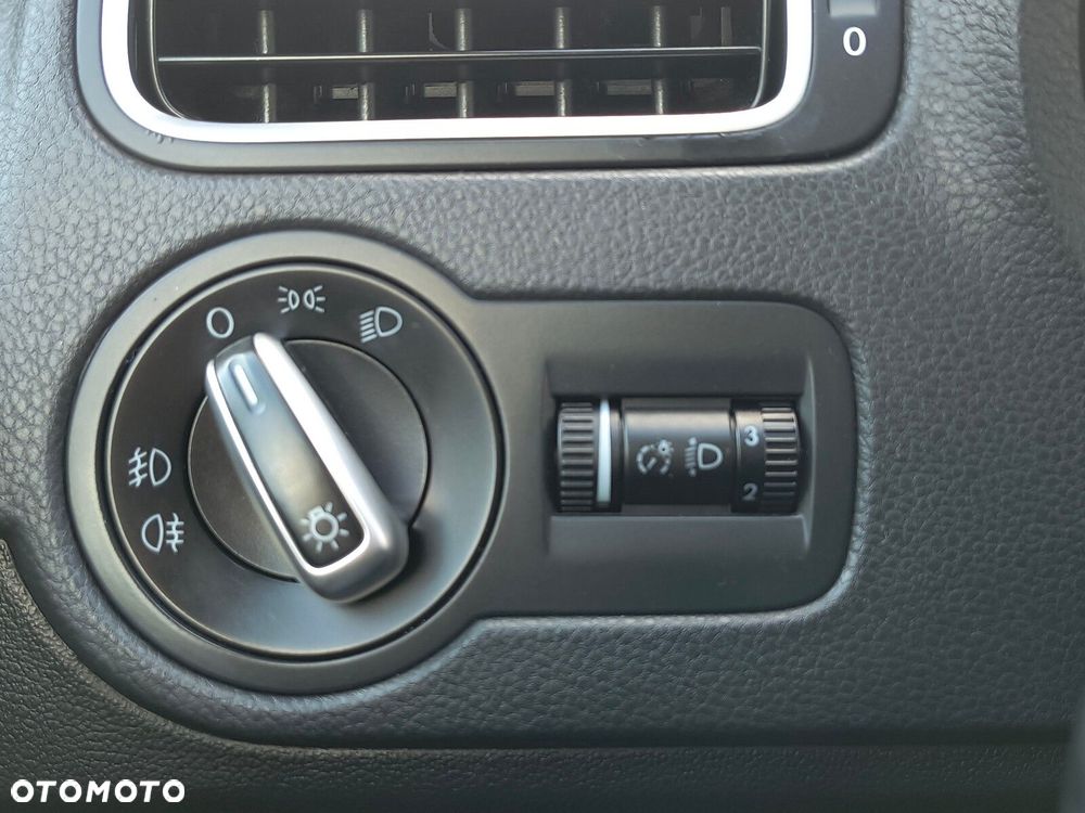 Volkswagen Polo - 18