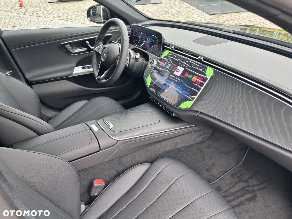 Mercedes-Benz Klasa E 220 d mHEV Avantgarde 9G-Tronic - 16