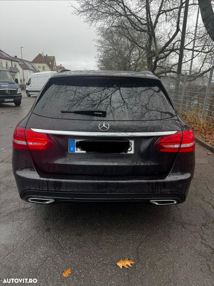 Mercedes-Benz C 250 (BlueTEC) d 4Matic 7G-TRONIC AMG Line - 3