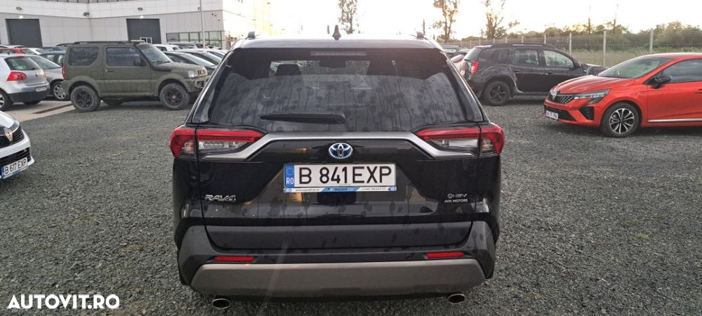 TOYOTA RAV4 2024 — imagine 3