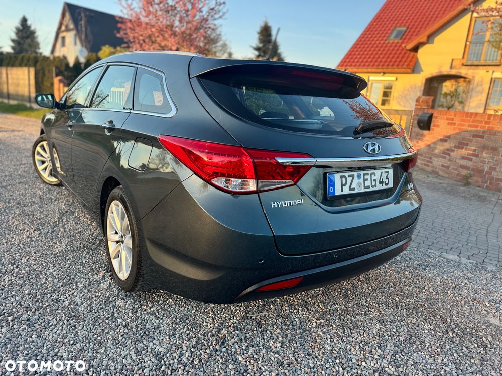 Hyundai i40 i40cw 1.7 CRDi Automatik 5 Star Edition - 36