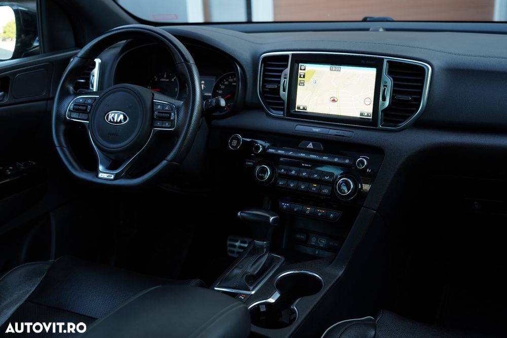 Kia Sportage 2,0 CRDI AWD Aut. GT Line - 19