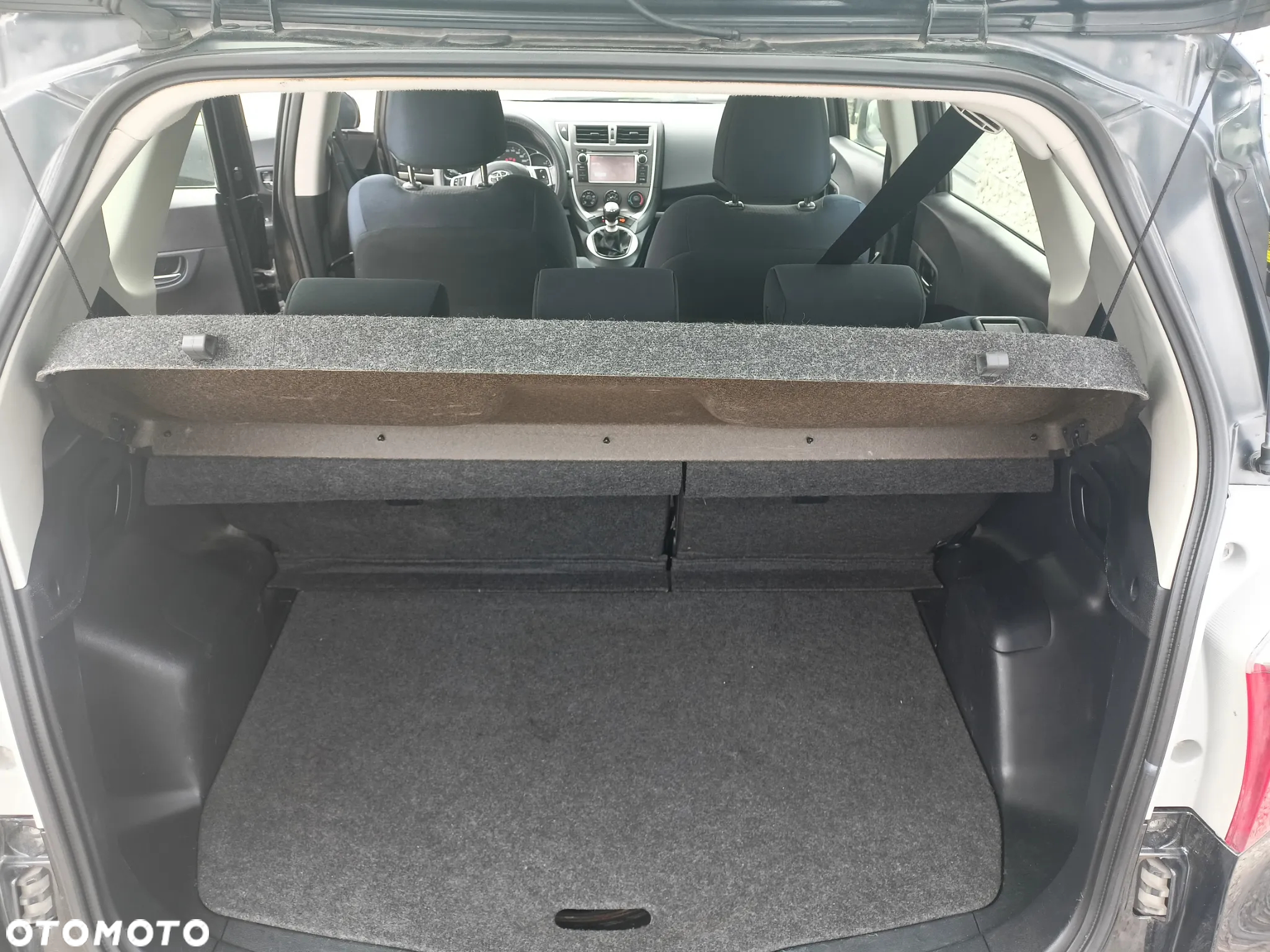 Toyota Verso S - 10