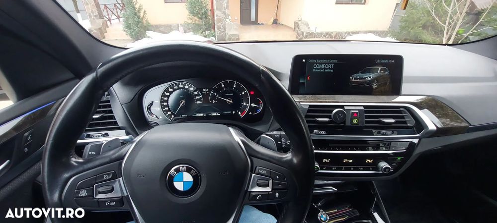 BMW X3 xDrive20d AT xLine - 3