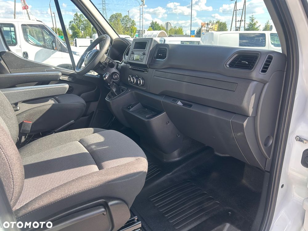 Renault Master - 17