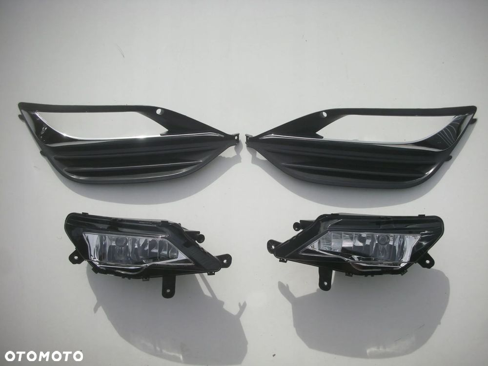 KRATKA PRAWA HALOGEN PRZÓD OPEL INSIGNIA B 2017-2020 RAMKA - 4