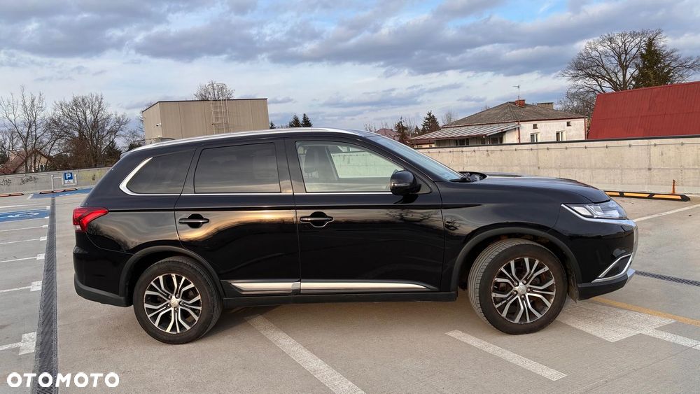 Mitsubishi Outlander 2.0 Intense + 4WD CVT - 2