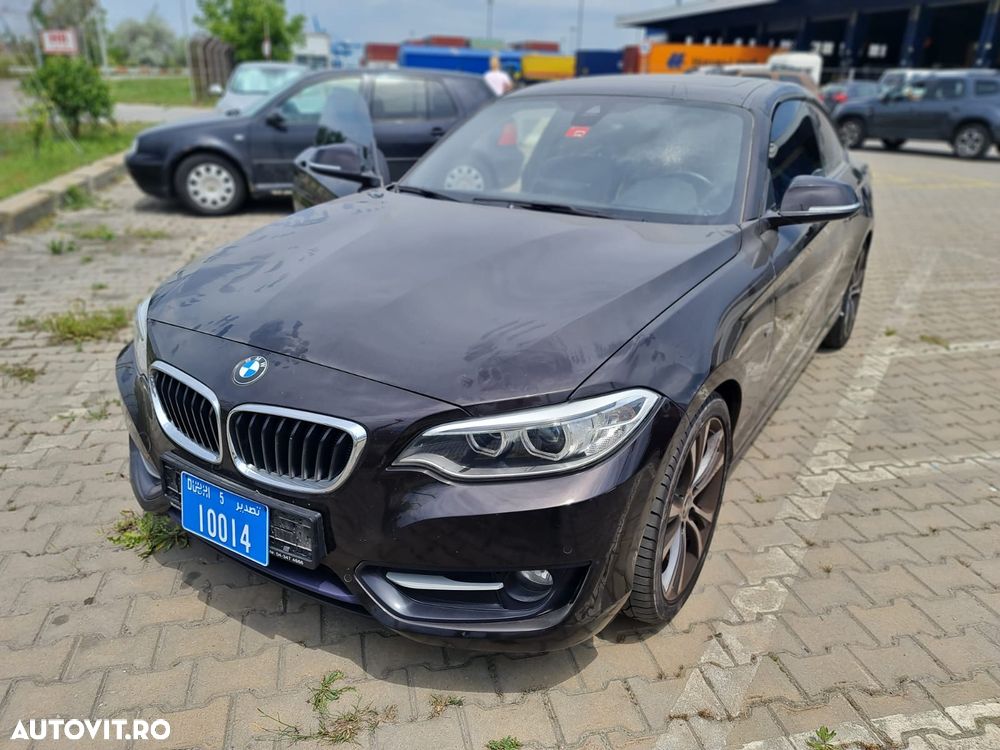 BMW Seria 2 220i Aut. Sport Line - 15