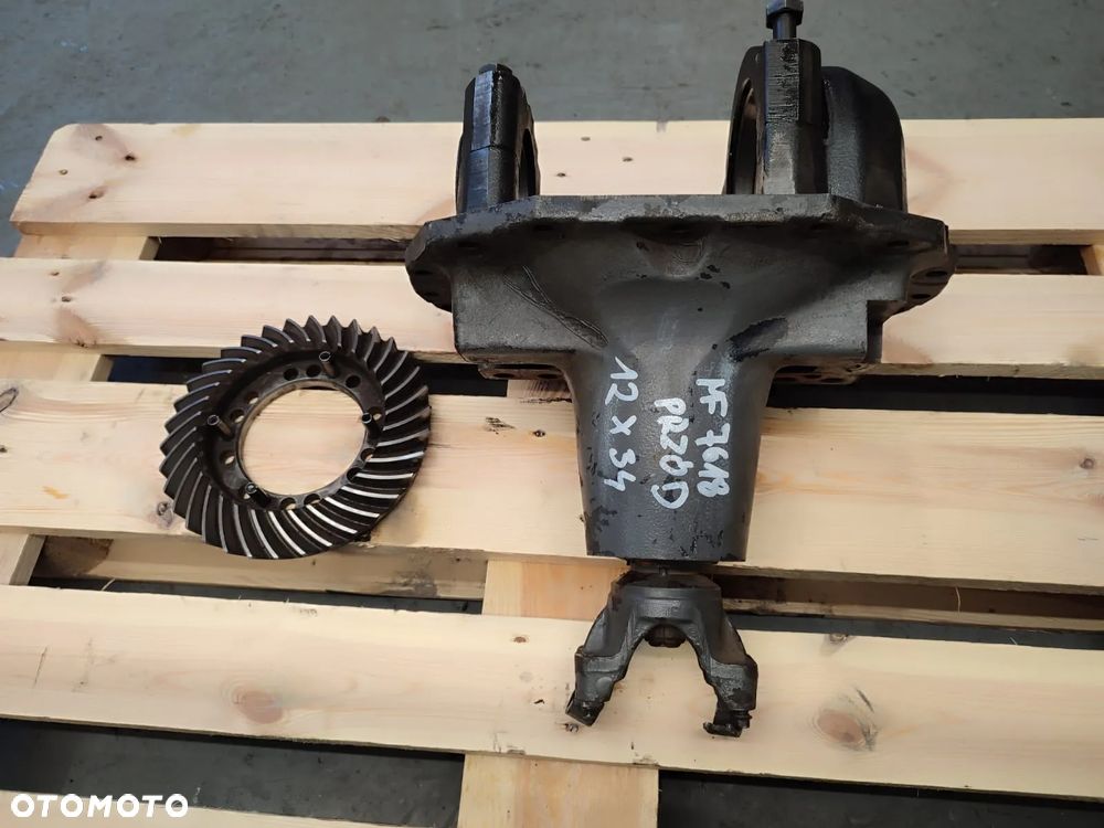 Dyferencjał Massey Ferguson Dana 4348687M93 - 6