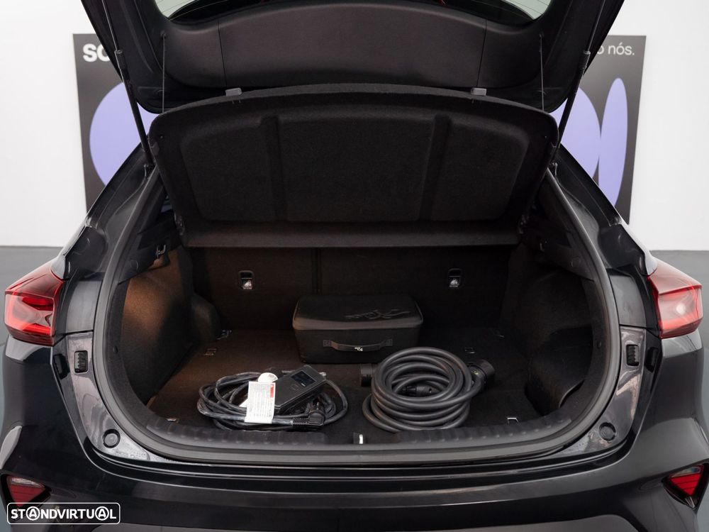 Kia XCeed 1.6 GDi PHEV Drive - 12