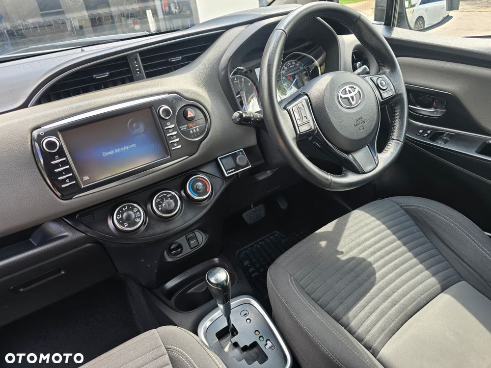 Toyota Yaris 1.5 Comfort CVT - 14