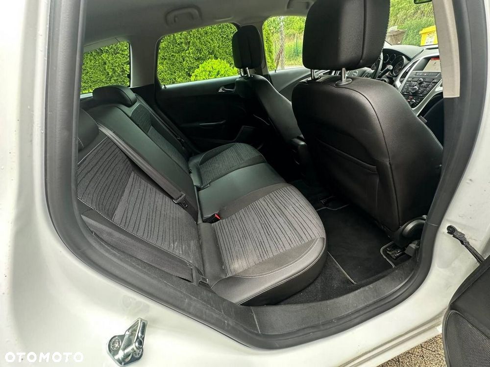 Opel Astra 1.4 T Energy EU6 - 11