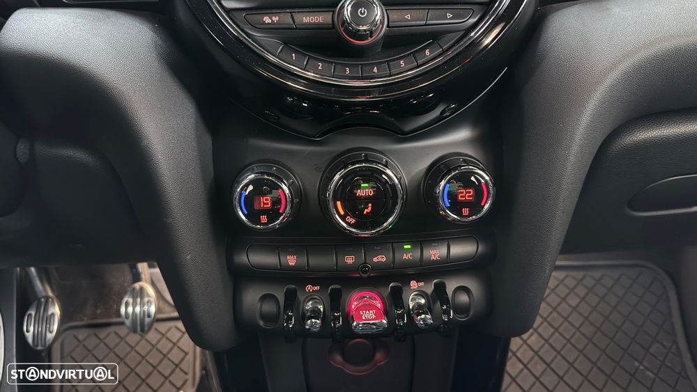 MINI 5 Portas Cooper D - 10