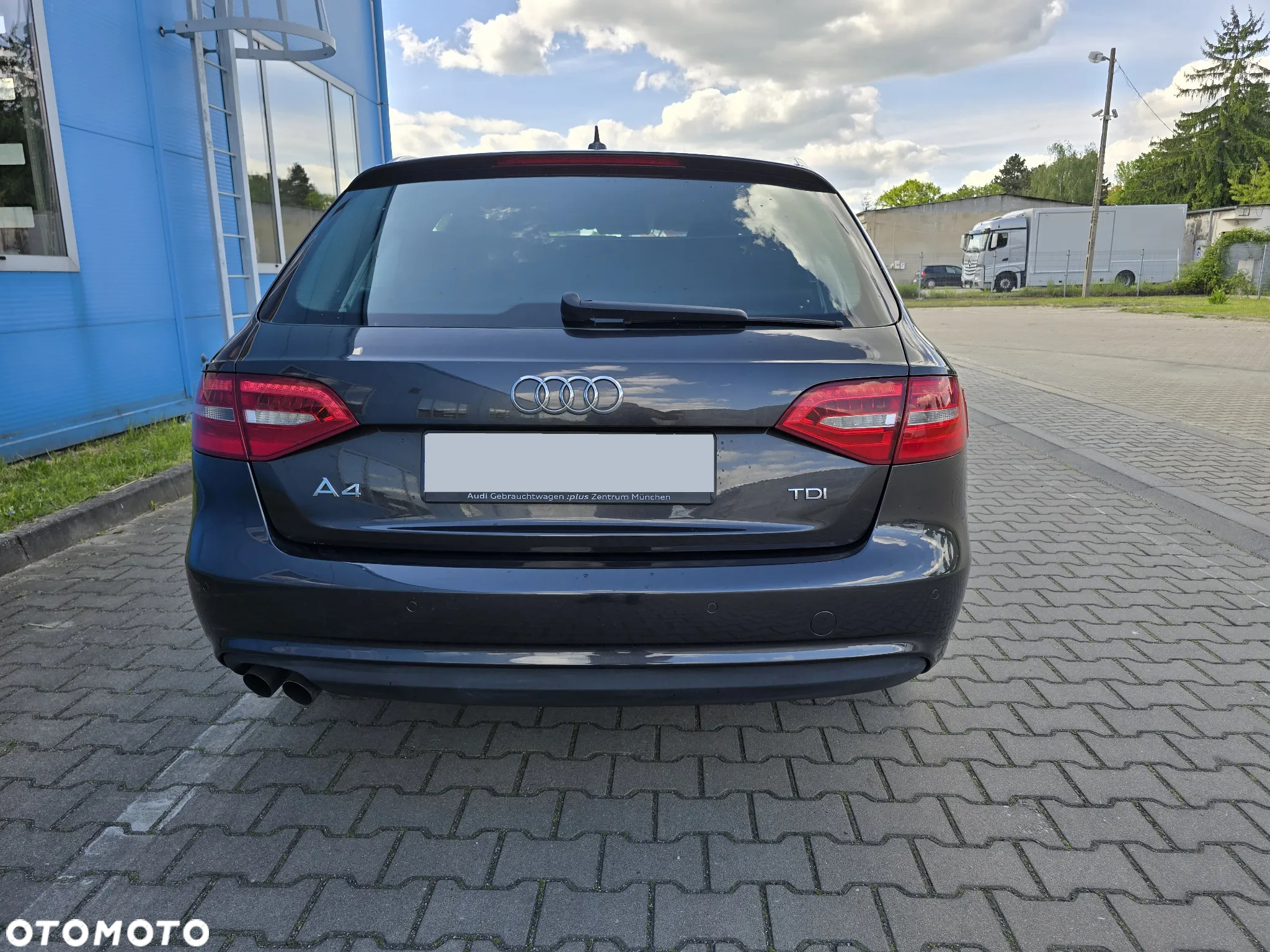 Audi A4 Avant 2.0 TDI DPF Ambition - 9