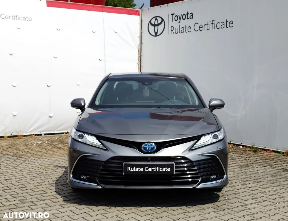 Toyota Camry 2.5 Exclusive - 2