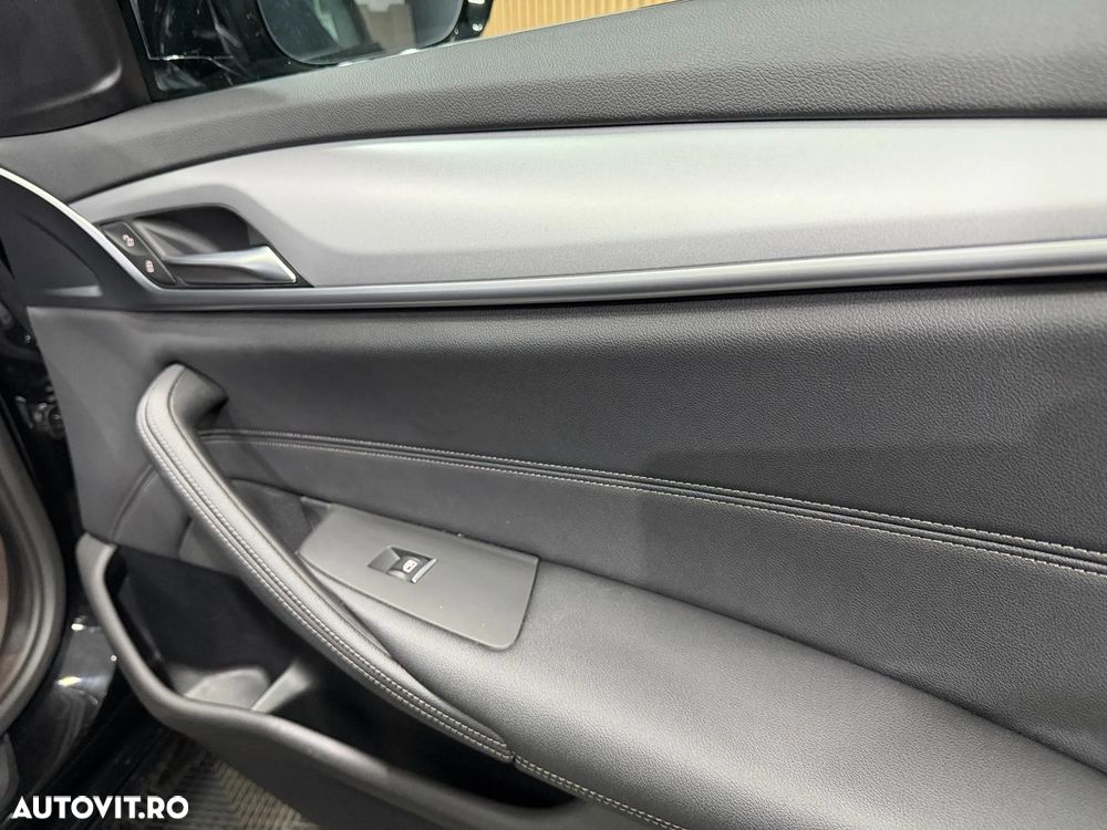 BMW Seria 5 520d Aut. - 19