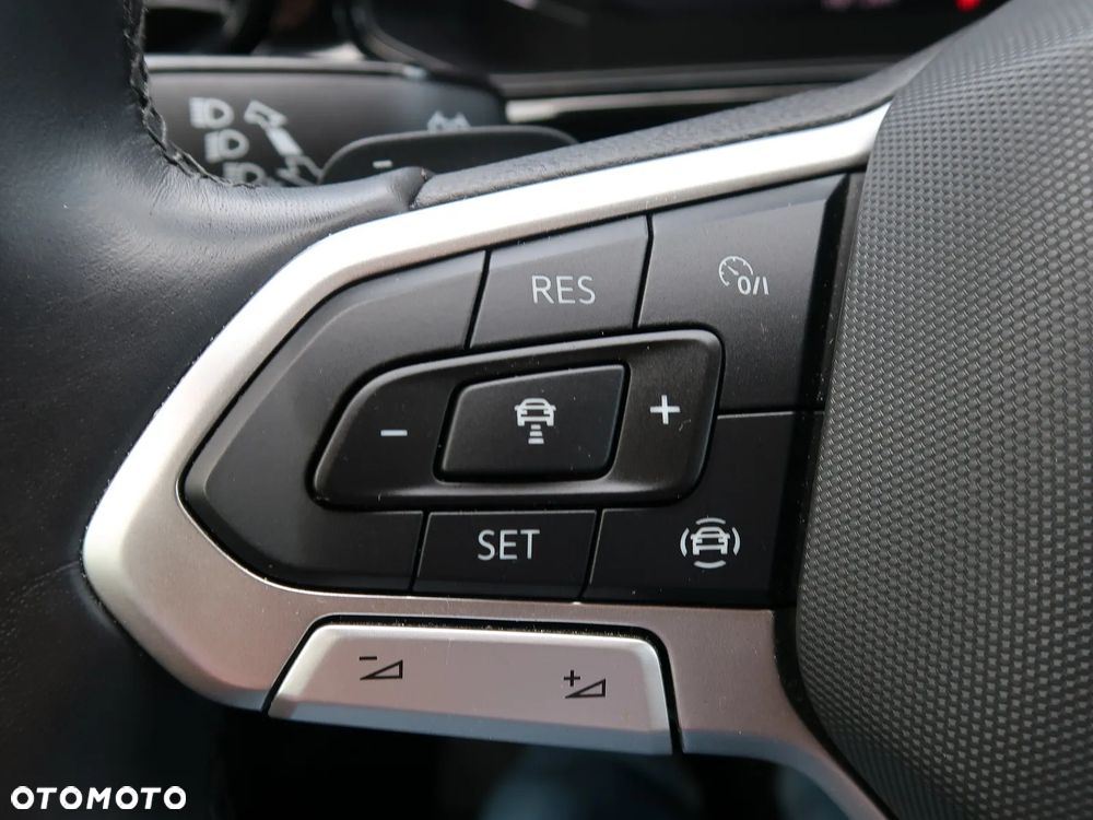 Volkswagen T-Roc 1.5 TSI Final Edition DSG - 25