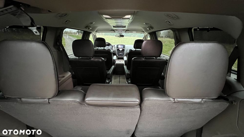 Lancia Voyager - 15