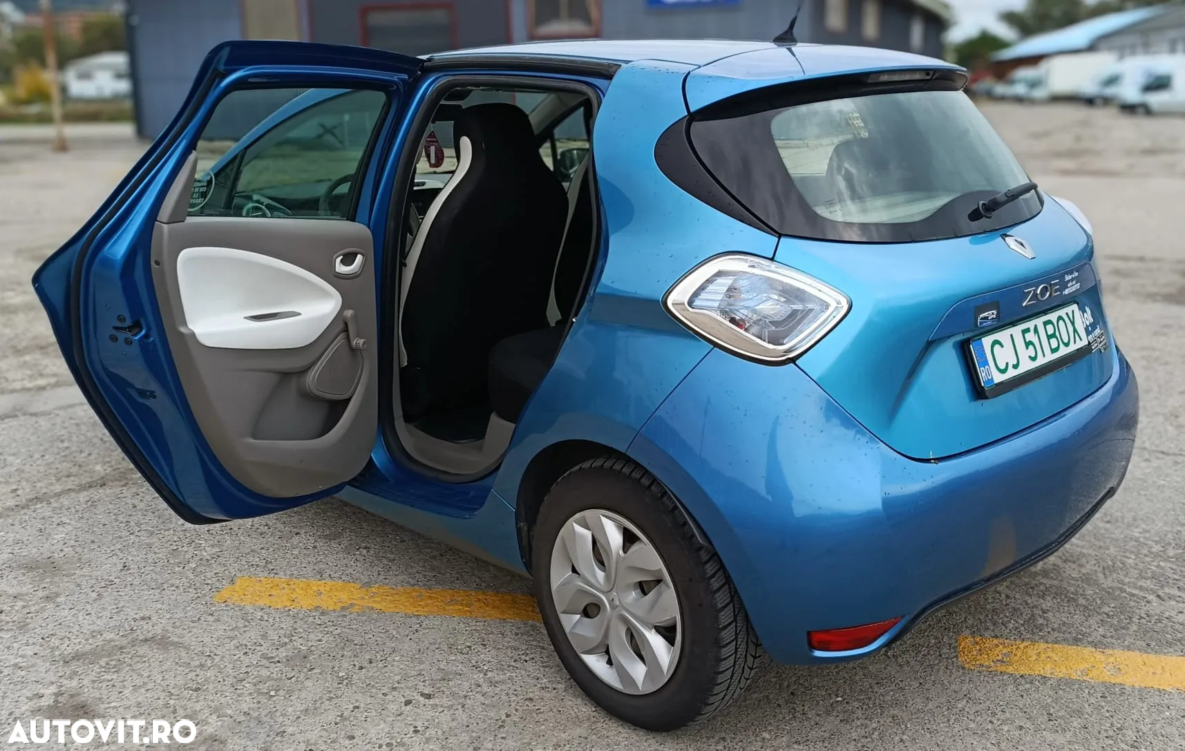 Renault ZOE - 8