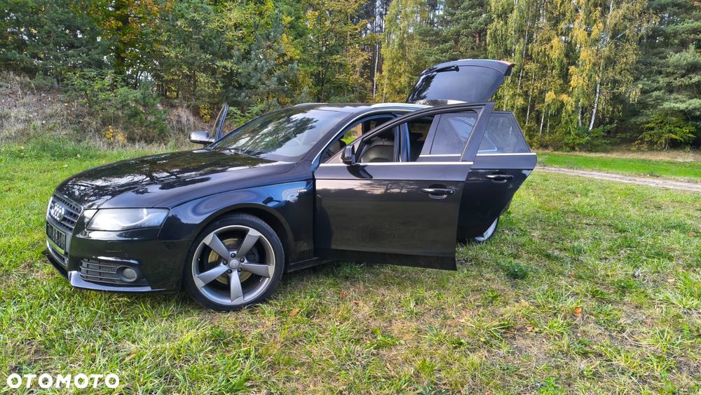 Audi A4 Avant - 30