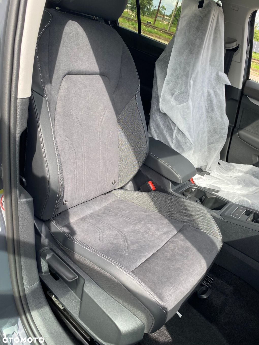 Volkswagen Golf - 9