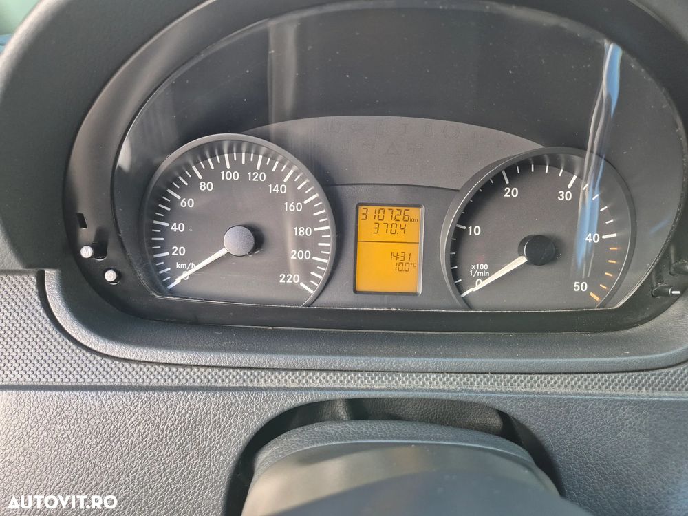 Mercedes-Benz Vito - 15