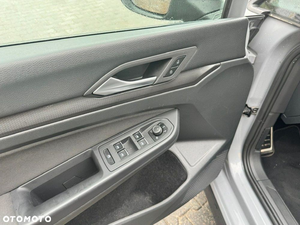 Volkswagen Golf VIII 2.0 TSI GTI DSG - 16