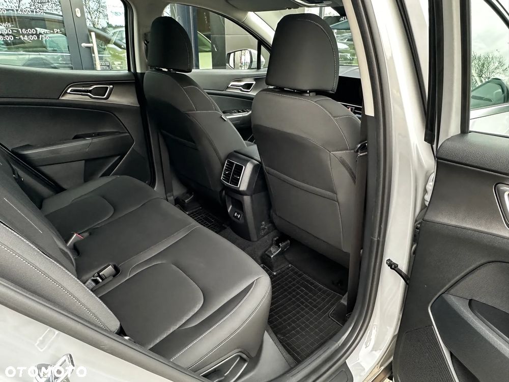 Kia Sportage 1.6 T-GDI M 2WD DCT - 11