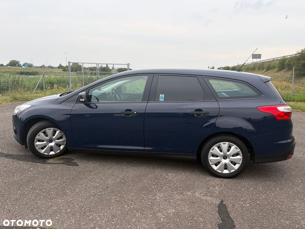 Ford Focus 1.6 TDCi Ambiente Start - 9