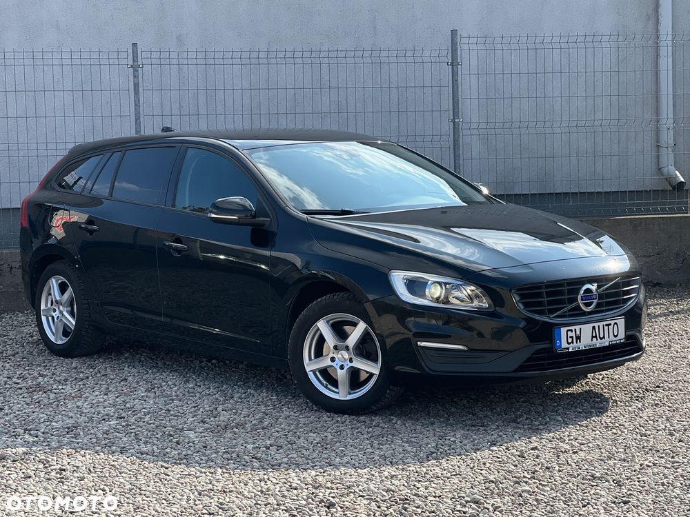 Volvo V60 D4 Momentum - 3