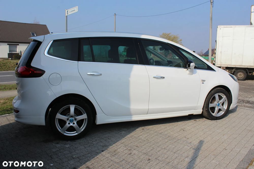 Opel Zafira Tourer 2.0 CDTI Automatik Edition - 5