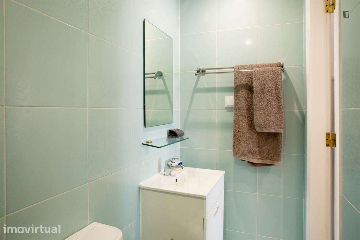 Apartamento com 1 quartos - localizado em Campolide Lisbon - Grande imagem: 3/18