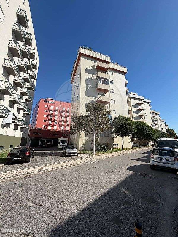 Apartamento T3 para arrendamento - Grande imagem: 2/22