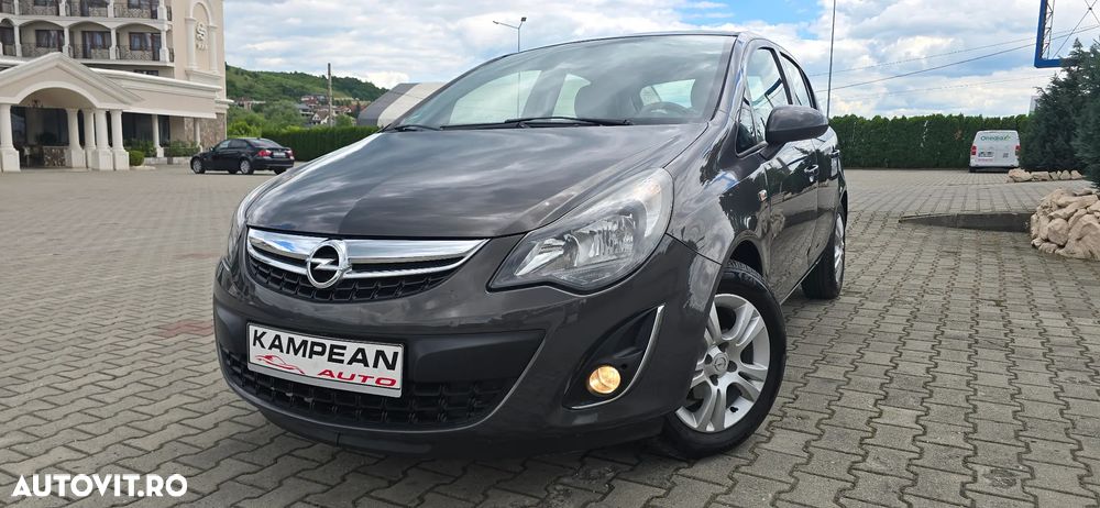 Opel Corsa 1.2 16V - 1