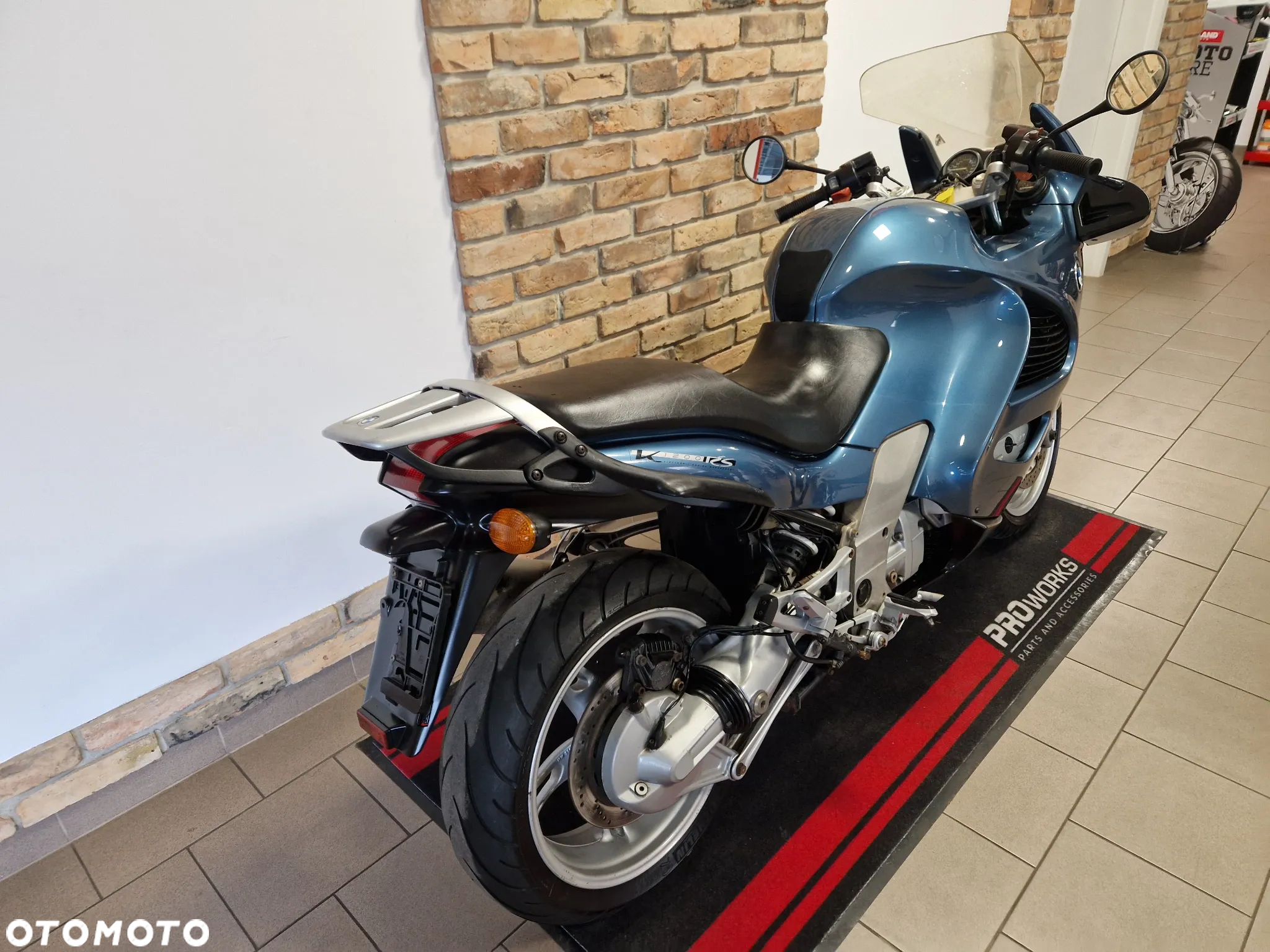 BMW K - 8