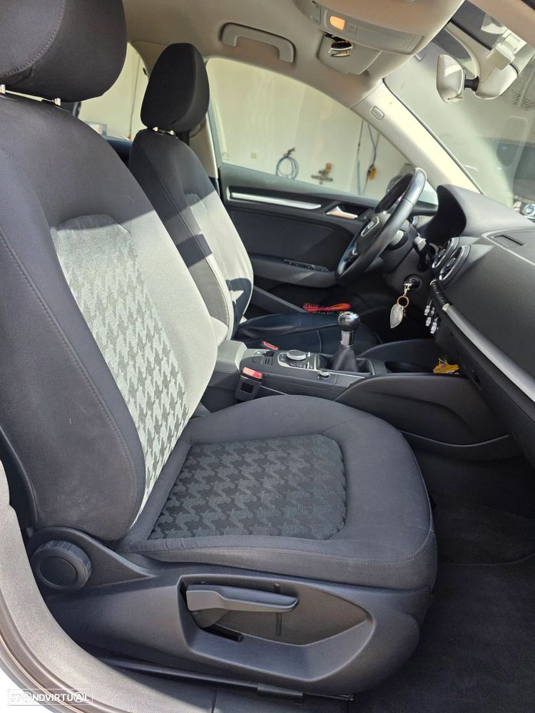 Audi A3 Sportback 1.6 TDI - 16