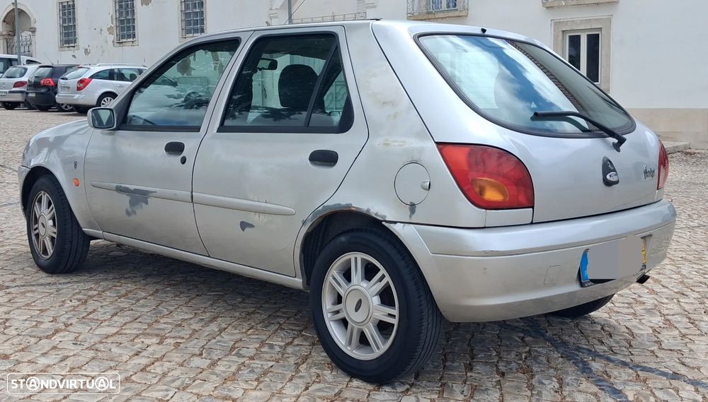 Ford Fiesta 1.25 Ghia - 4