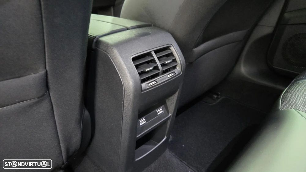 Peugeot 308 SW BlueHDi 130 EAT8 Allure Pack - 16