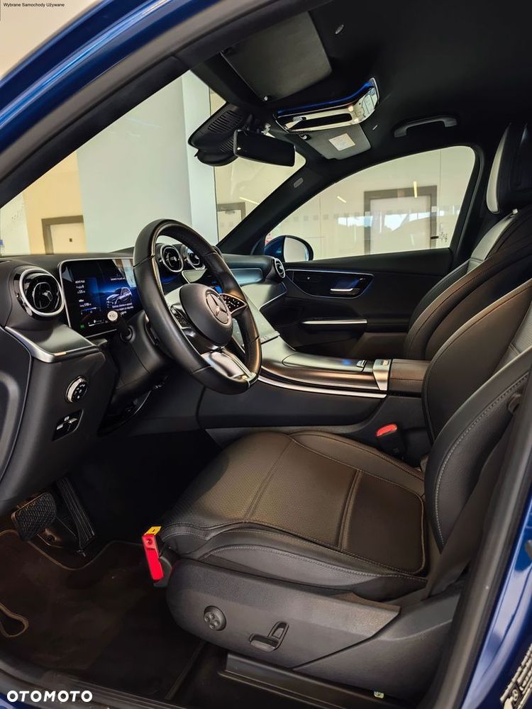 Mercedes-Benz GLC 2025