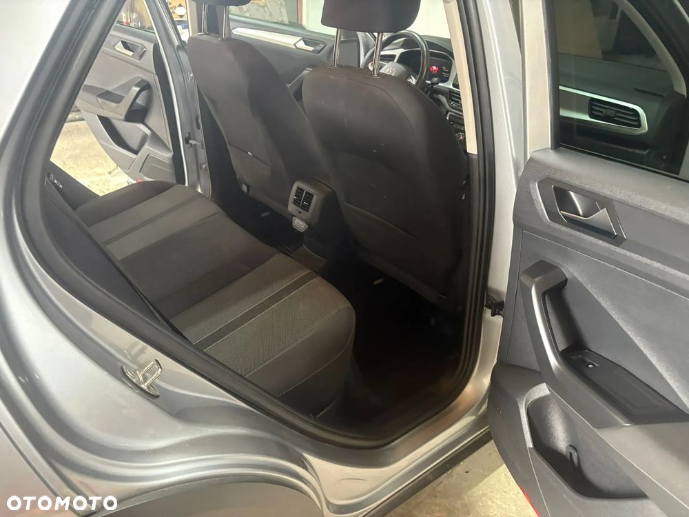 Volkswagen T-Roc 1.5 TSI Life DSG - 8