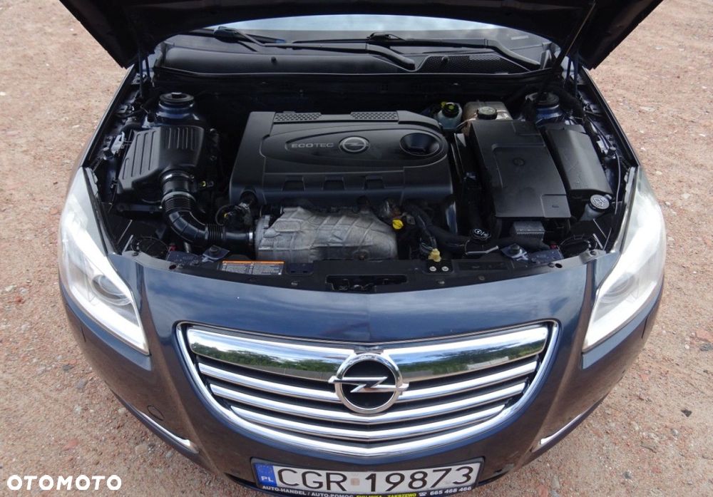 Opel Insignia 2010 photo 2
