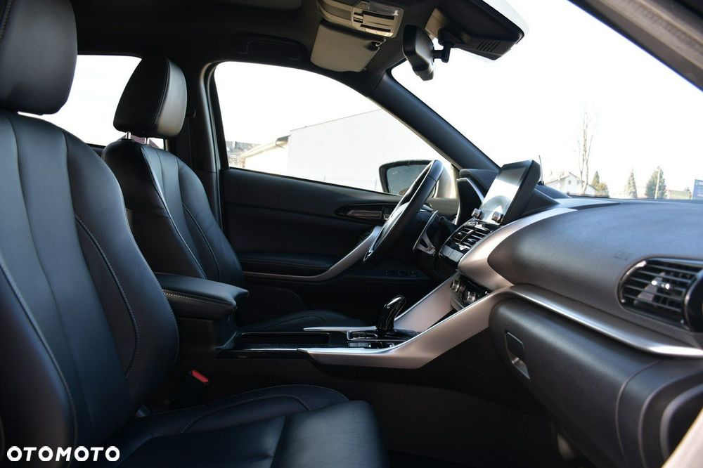 Mitsubishi Eclipse Cross 2.4 PHEV Instyle Plus - 14