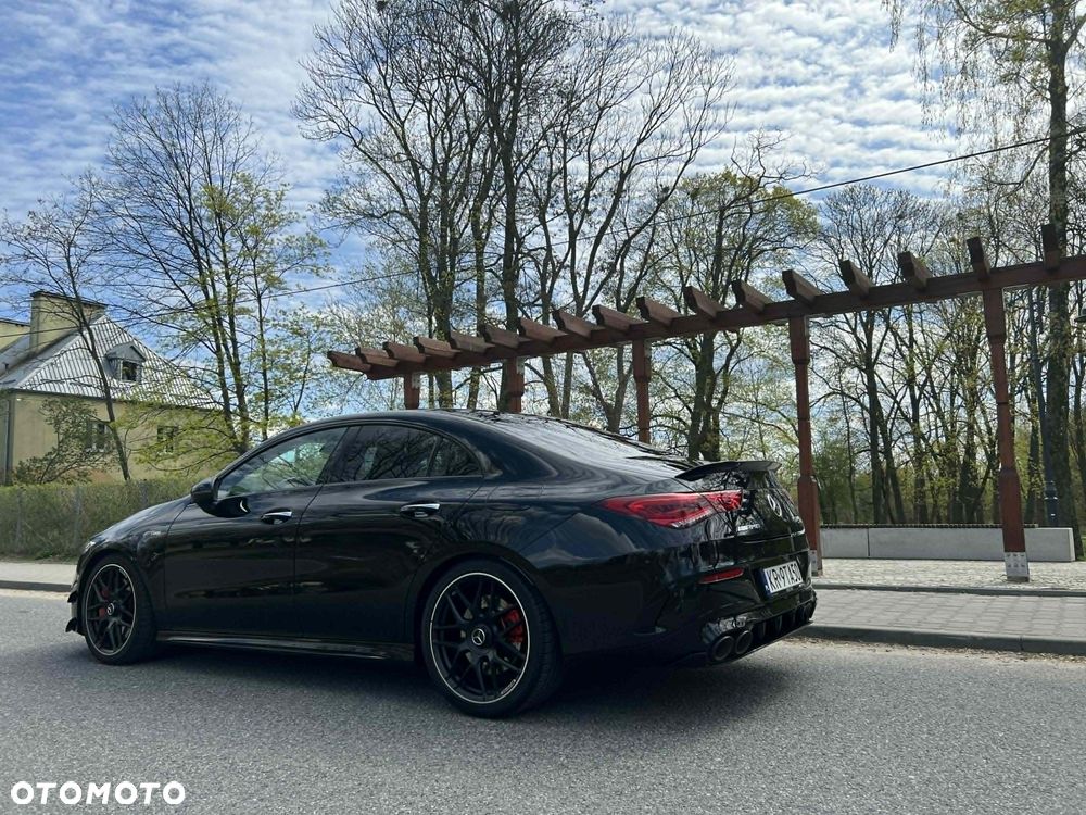 Mercedes-Benz CLA - 4