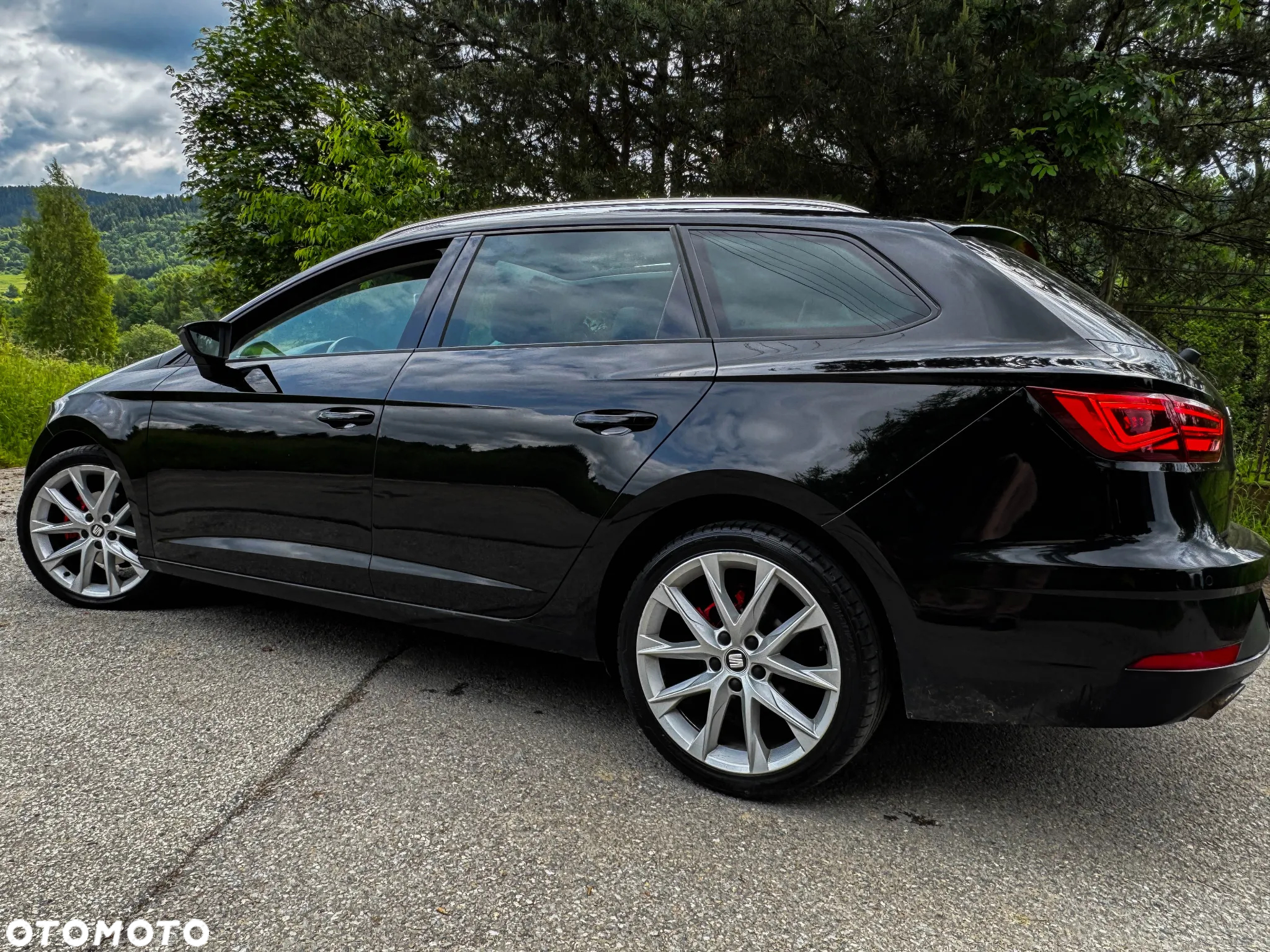 Seat Leon 1.4 TSI FR Black S&S - 4