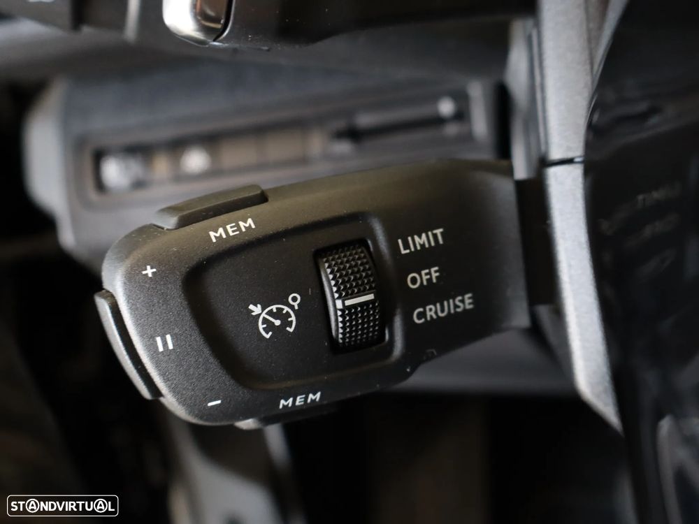 Peugeot 3008 PureTech 130 Stop & Start GPF EAT8 Active - 23